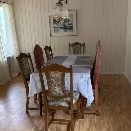 Big House In Amazing Napp, Lofoten Dom wakacyjny