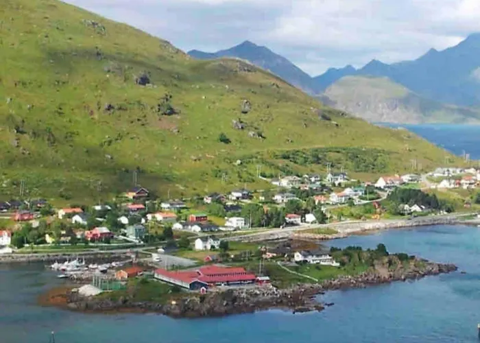 Semesterbostad Big House In Amazing Napp, Lofoten Napp
